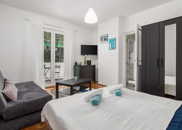 La Perla Apartament *